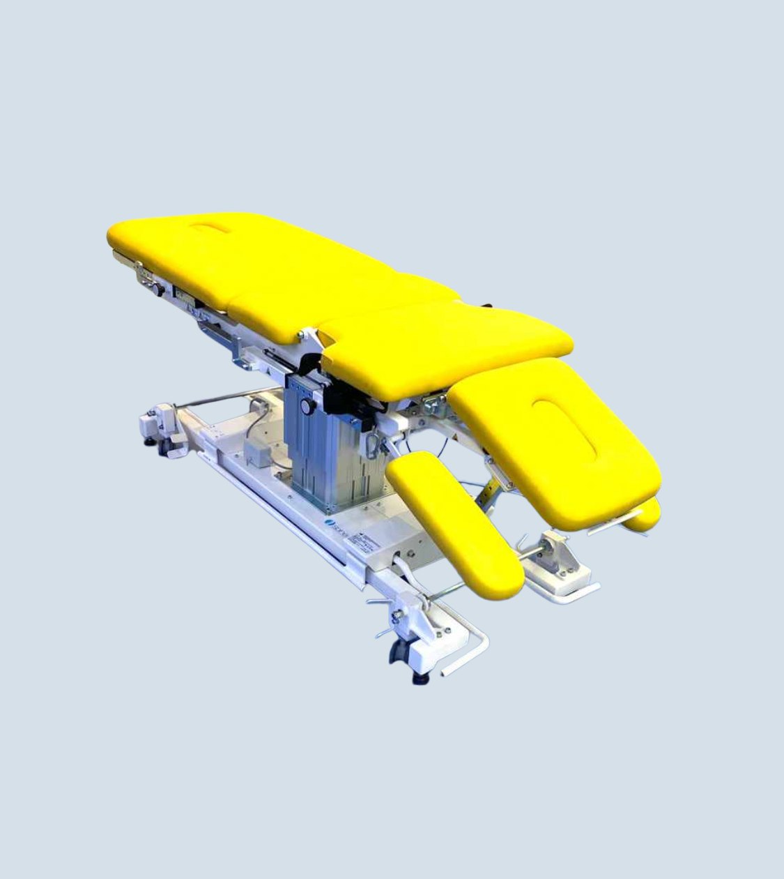 spineFiT Pro Active – multifunktionale Behandlungsliege