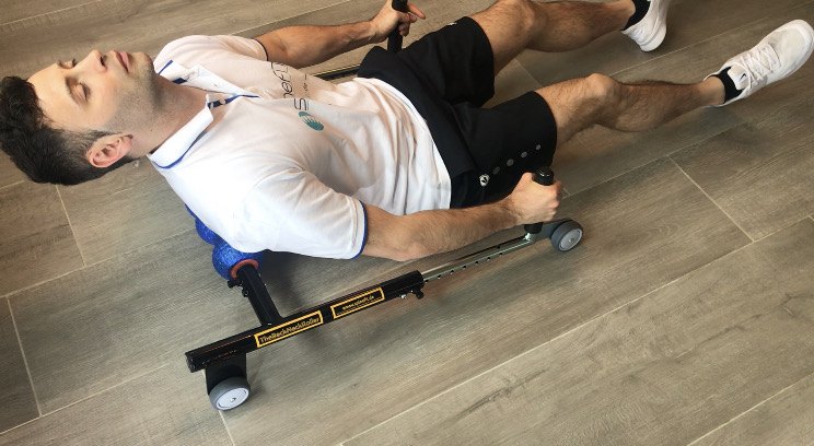 The BackNeckRoller – Anwendung im Nackenbereich